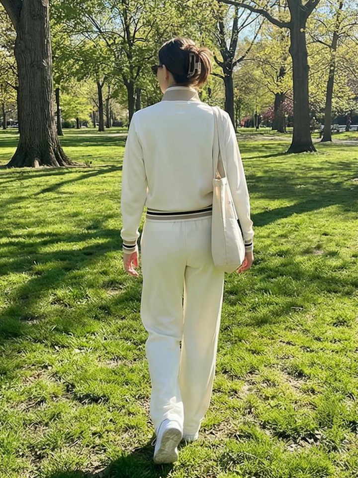 Kobiecy Casual Off-White Haftowany Zestaw z Polarem na Zamek