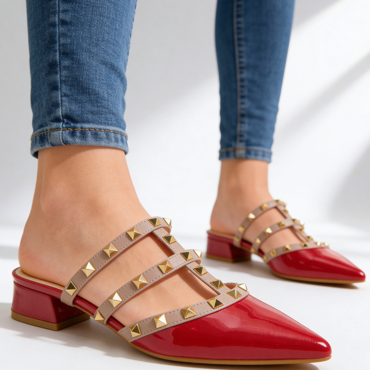 Odette Mule z ćwiekami
