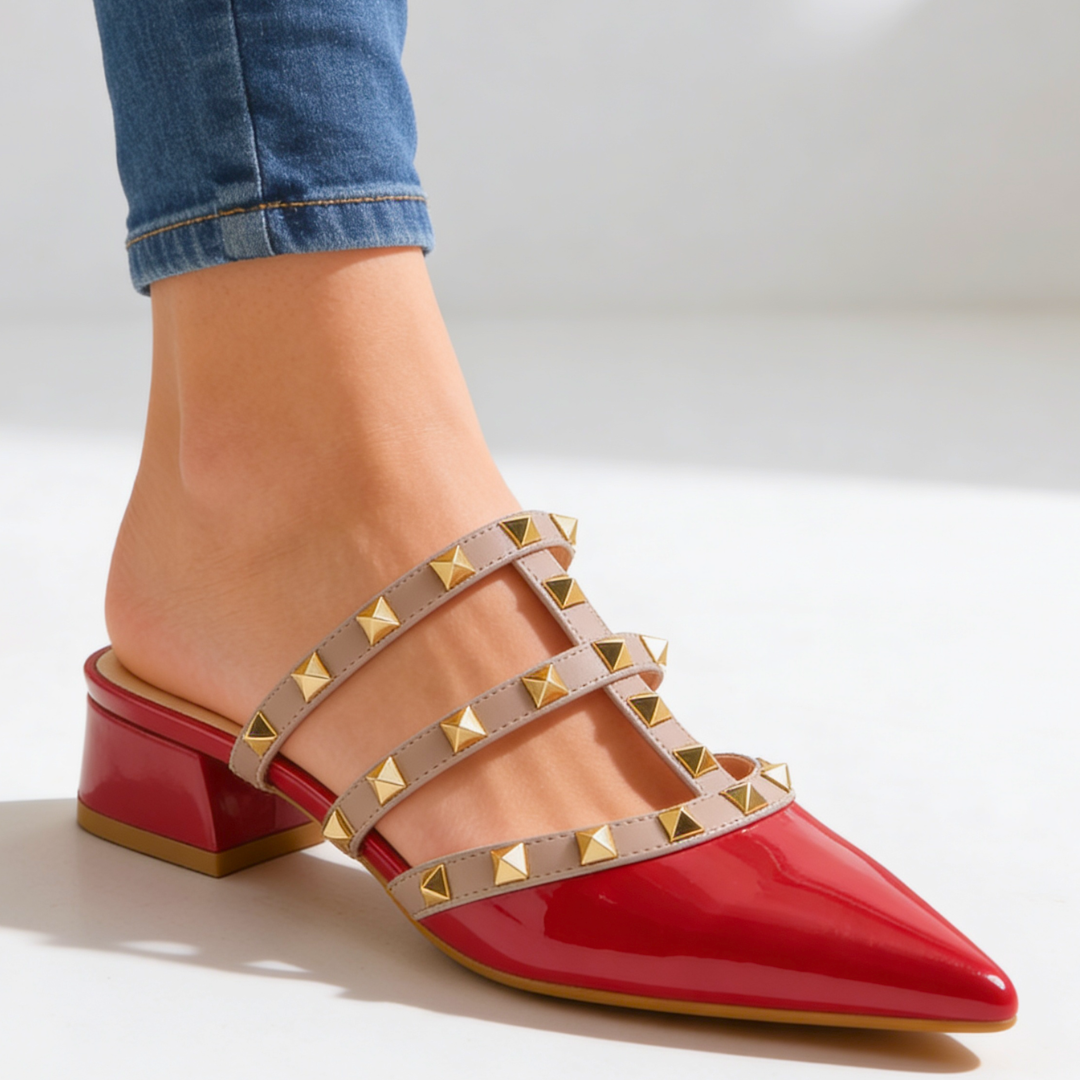 Odette Mule z ćwiekami