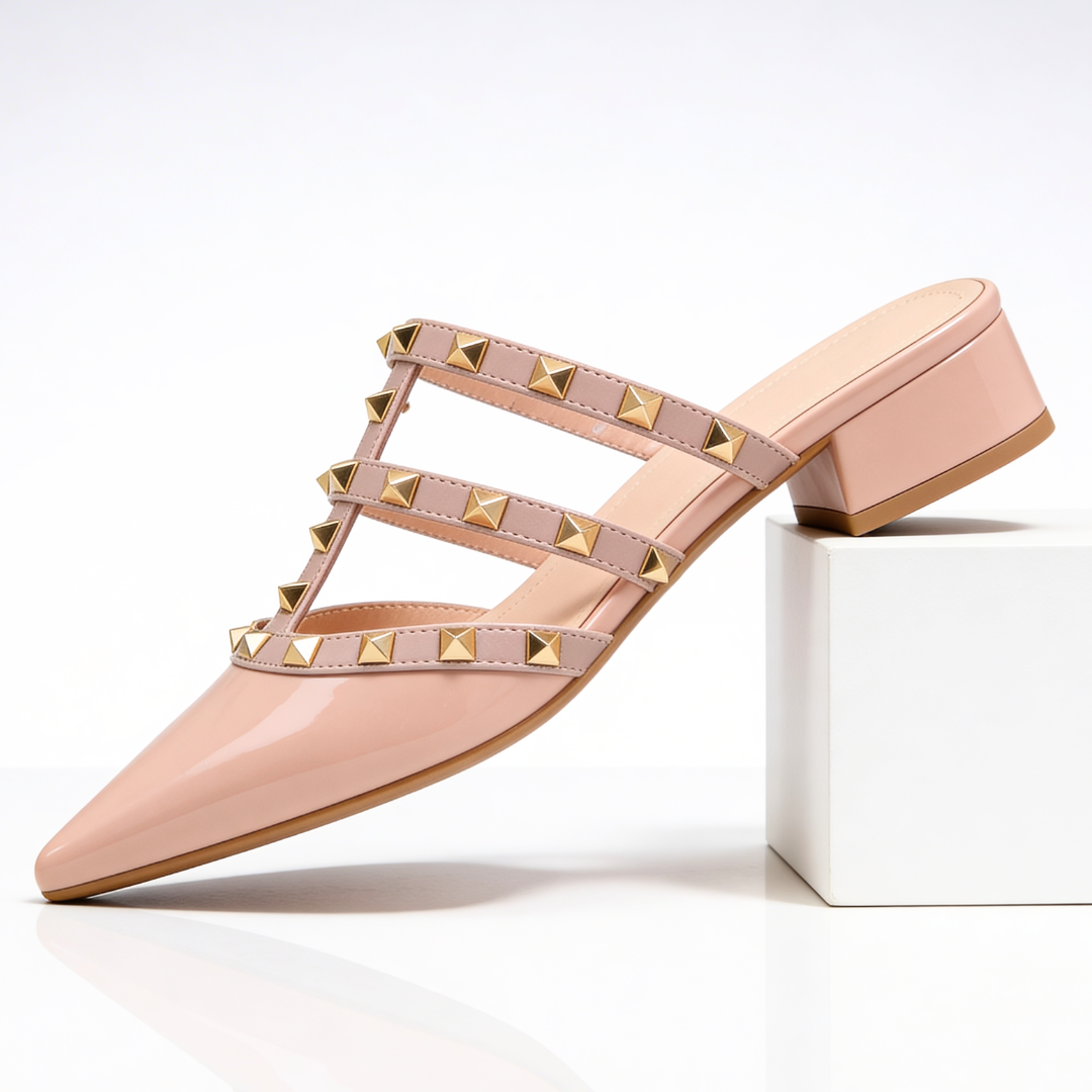 Odette Mule z ćwiekami