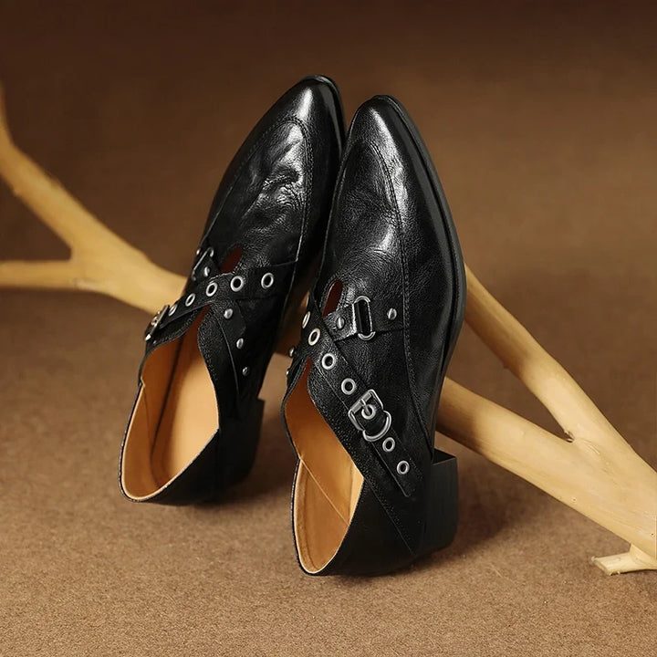 Pumps Vittoria na pasku