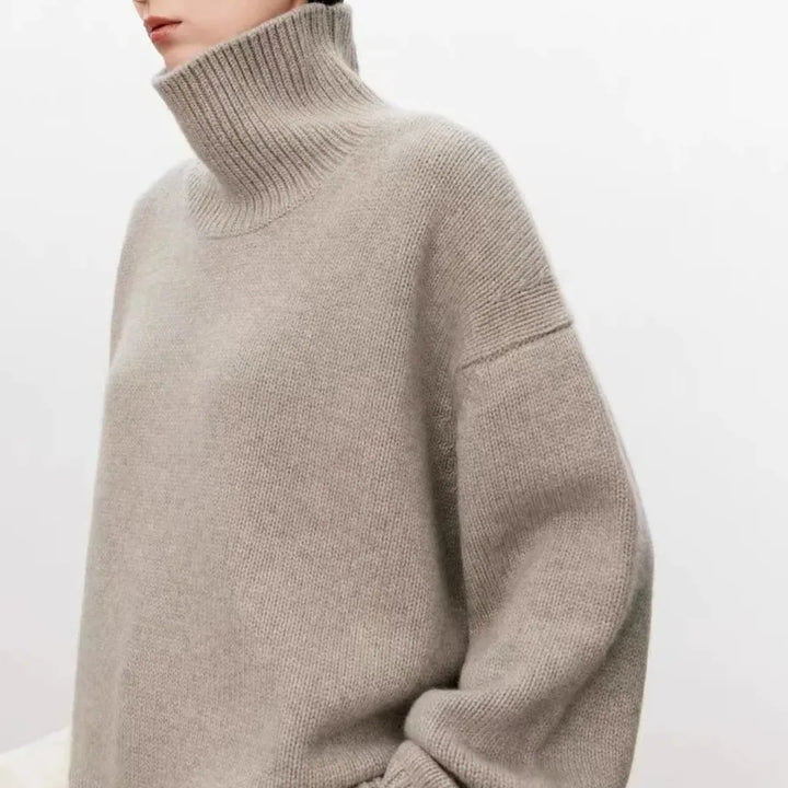 Sweter Valora z wysokim kołnierzem z kaszmiru