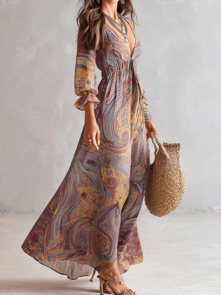 Sukienka Maxi z Chiffonu z Wzorem Paisley i Dekoltem w Serek