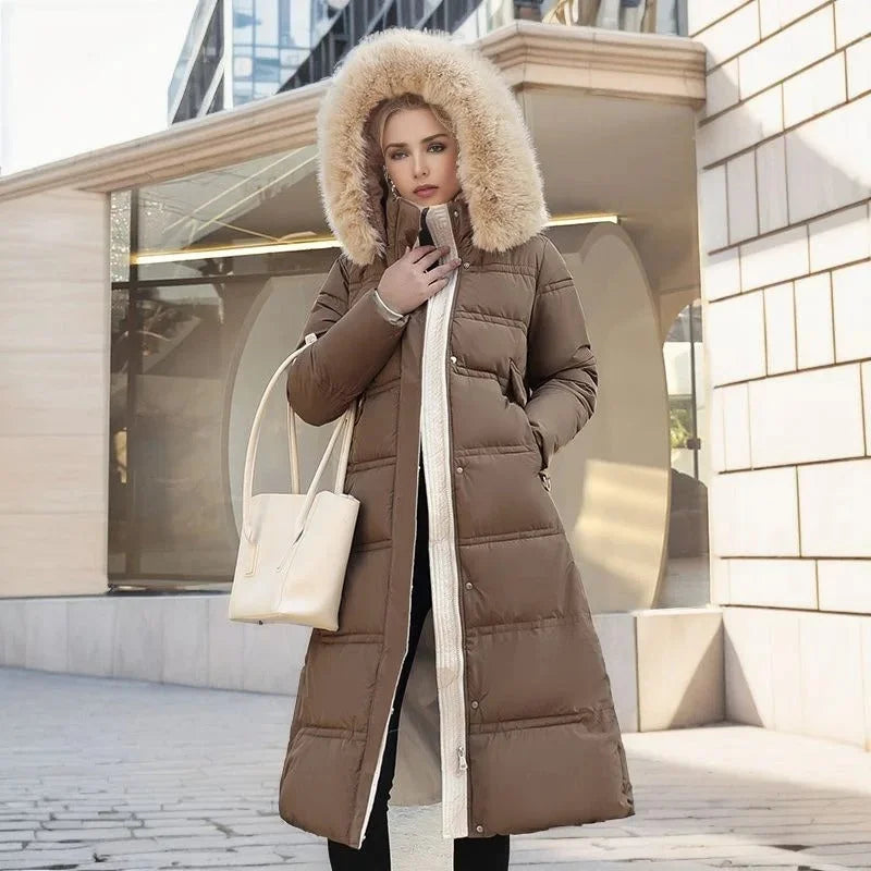 Modny zimowy parka z kapturem z futrem