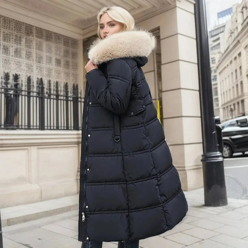 Modny zimowy parka z kapturem z futrem