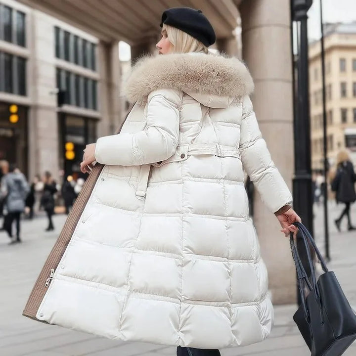 Modny zimowy parka z kapturem z futrem