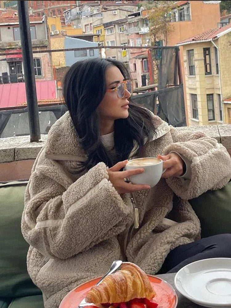 Silvana | Kurtka Teddy Oversize z Wysokim Kołnierzem