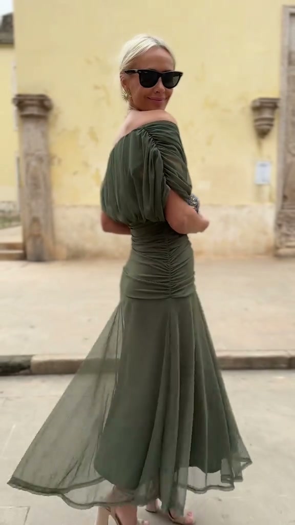Jade - Elegancka Zielona Sukienka